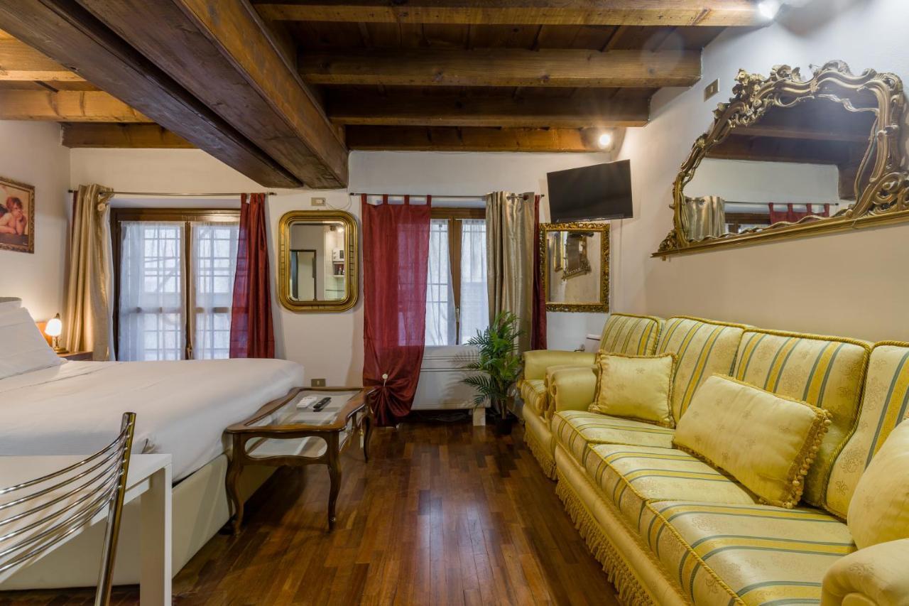 Leoncin D'Oro Apartment Verona Bagian luar foto