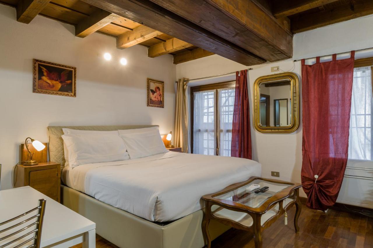 Leoncin D'Oro Apartment Verona Bagian luar foto